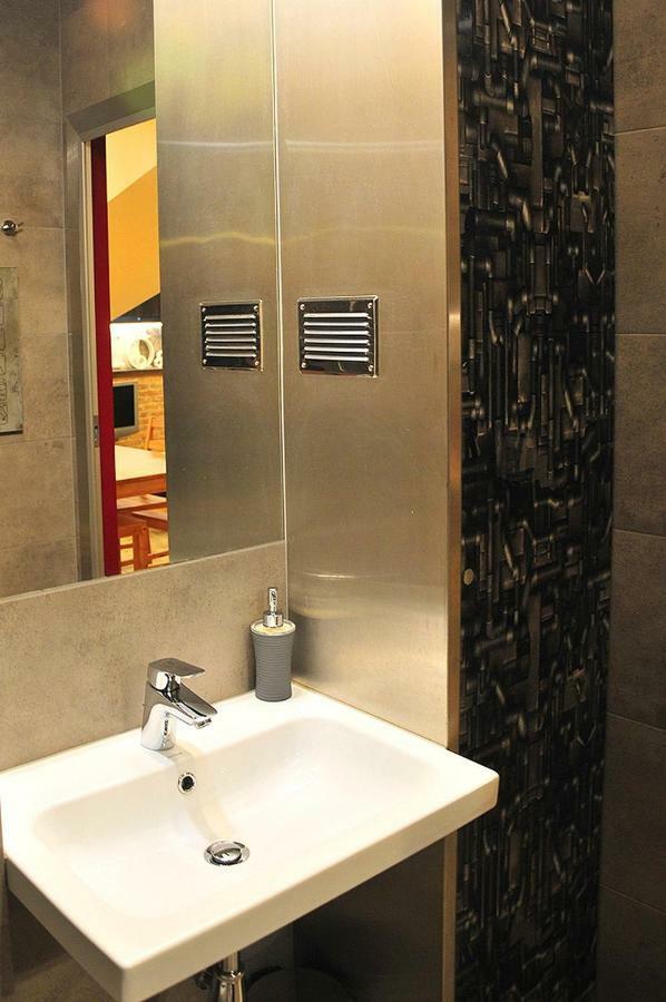 Alder Apartment *