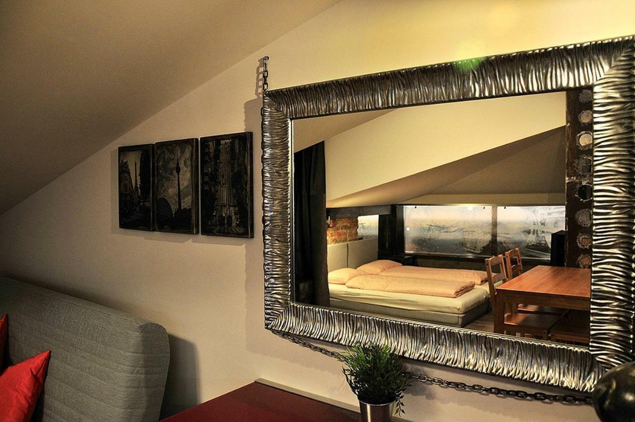 Alder Apartment