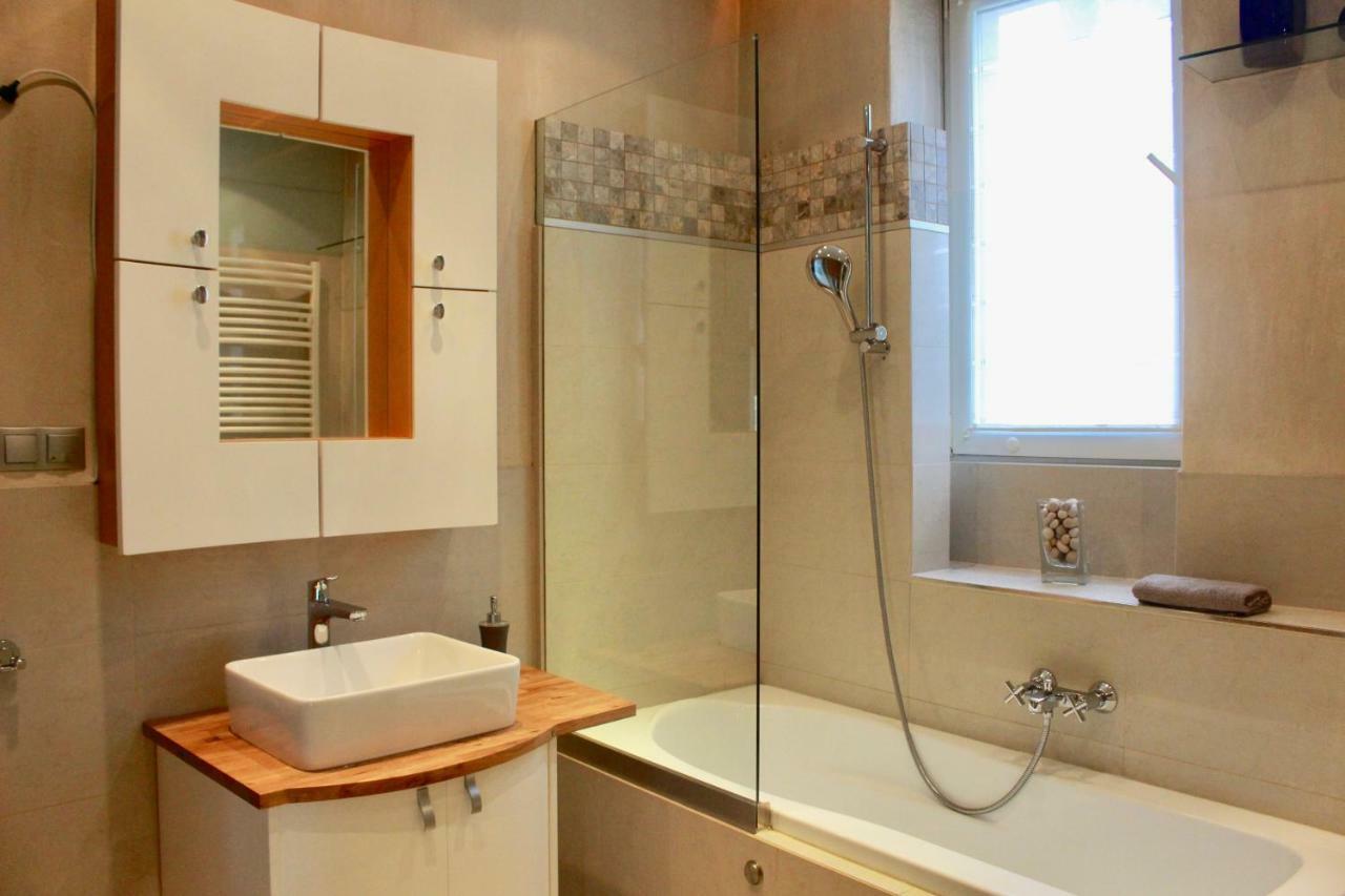 Alder Apartment *